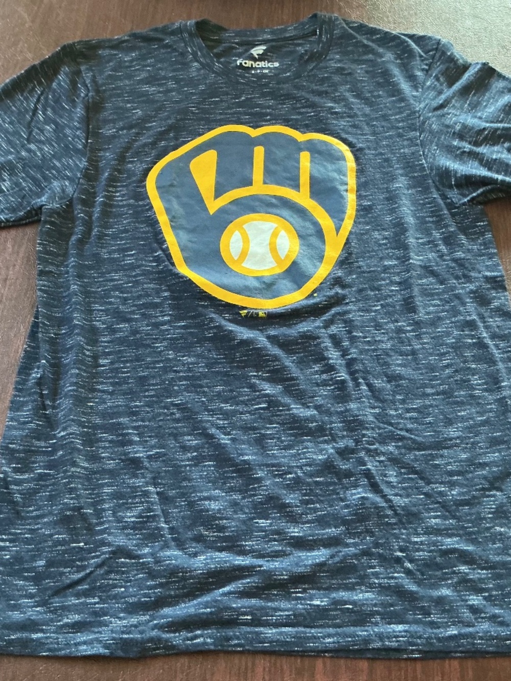 Fanatics unisex Milwaukee Brewers t-shirt NWOT S